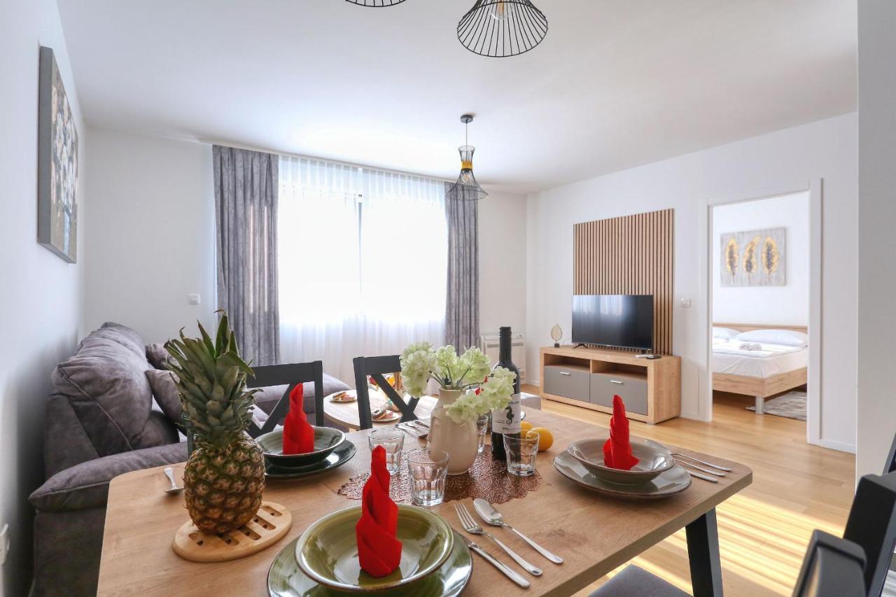 Apartments Perla With Free Parking Задар Экстерьер фото