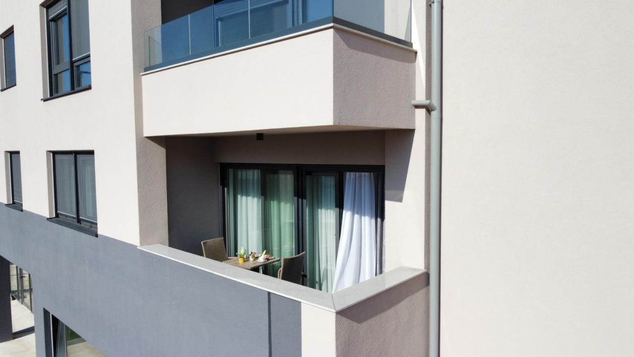 Apartments Perla With Free Parking Задар Экстерьер фото